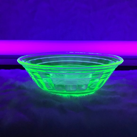 Vintage Vaseline Glass Dessert Bowl Block Optic #23 - Picture 1 of 9